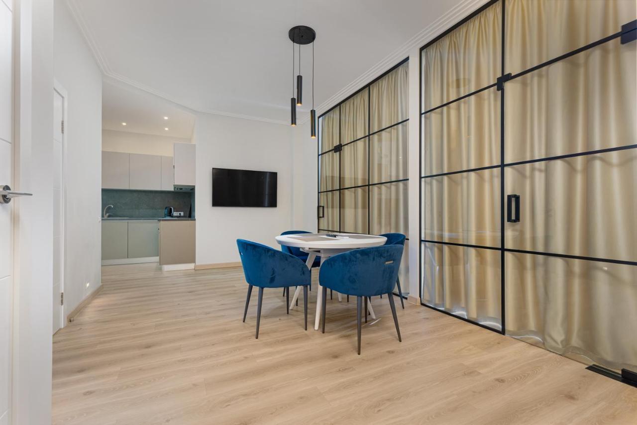 Sea Symphony Luxury 3-Bedrooms Apartment Odessa Exteriör bild