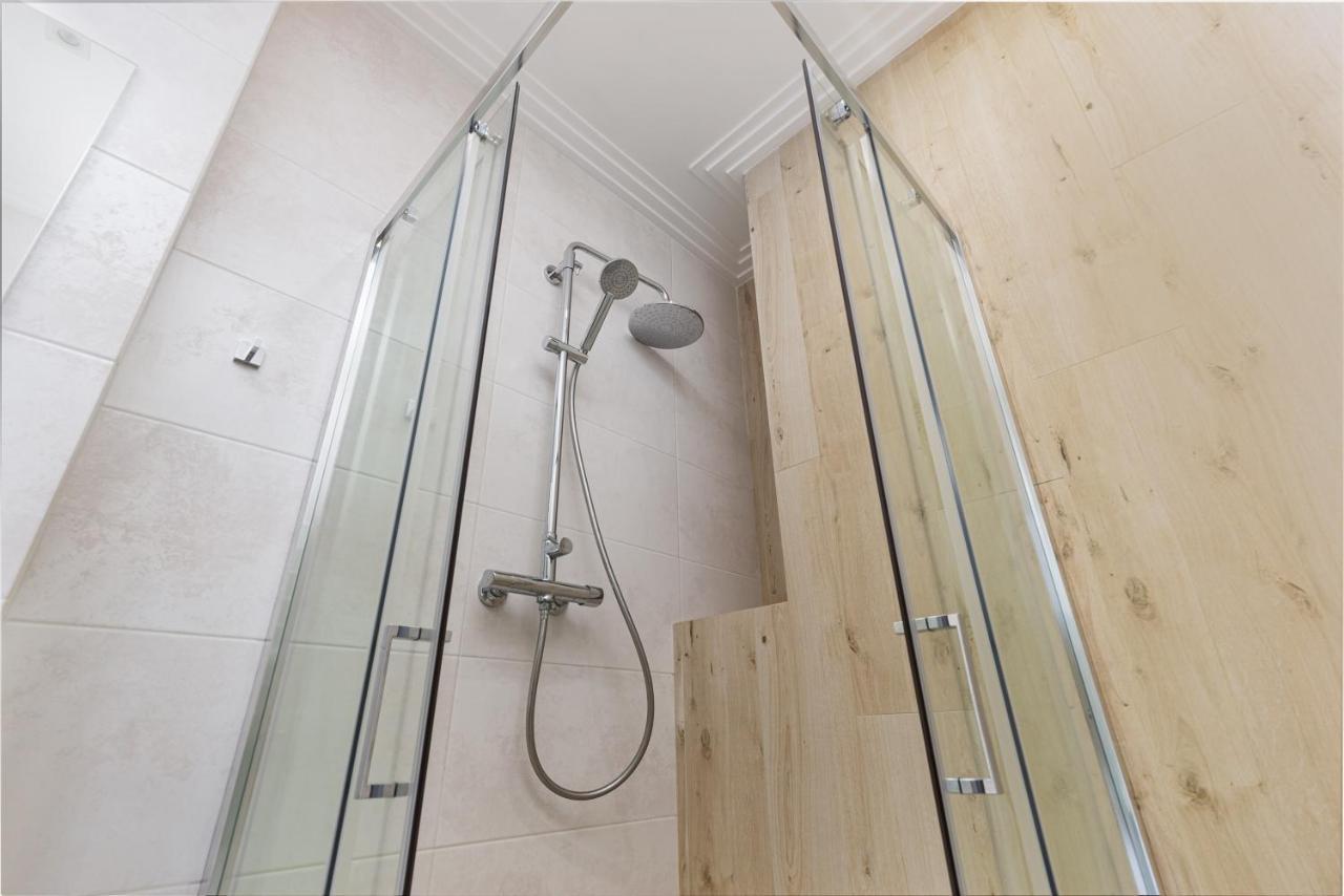 Sea Symphony Luxury 3-Bedrooms Apartment Odessa Exteriör bild
